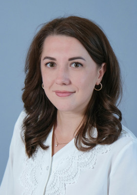Воспитатель Ионова Алёна Сергеевна Воспитатель Ионова Алёна Сергеевна